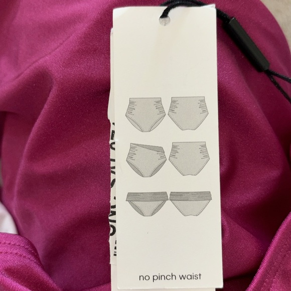 🌺NWT Calvin Klein Plum No Muffin Top Size M Retail $58 - Picture 5 of 5